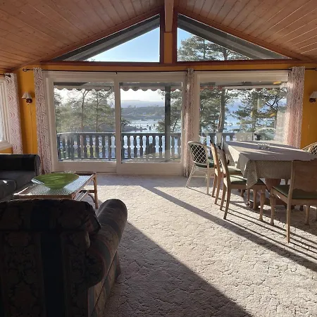 Casa vacanze By The Sea With Great Views *